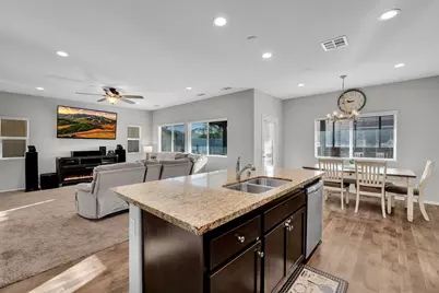  35552 Asturian Way, Fallbrook, CA 92028 - Photo 18