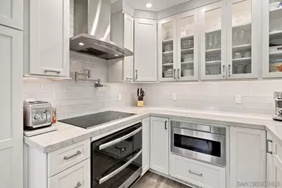  810 2nd Street, Coronado, CA 92118 - Photo 10