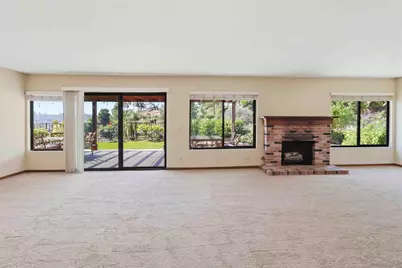  2365 Carriage Cir, Oceanside, CA 92056 - Photo 22