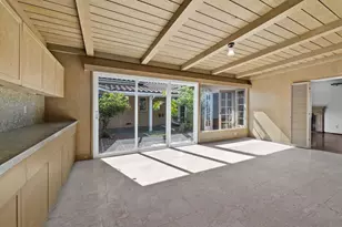 2425 Arista Ct, San Diego, CA 92103 - Photo 16