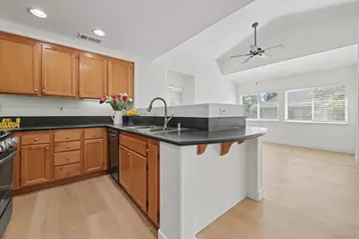  10414 Scripps Poway Pkwy #94, San Diego, CA 92131 - Photo 8