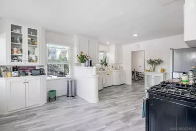  3105 Garrison St, San Diego, CA 92106 - Photo 32