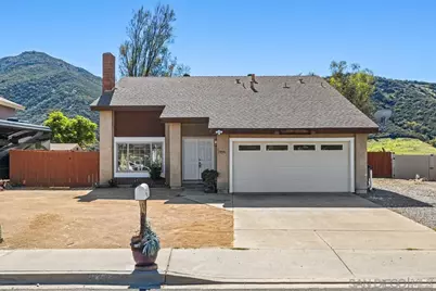  14541 Miguel Lane, El Cajon, CA 92021 - Photo 2