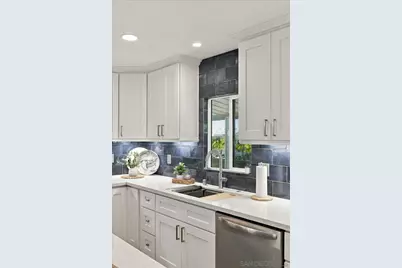  7102 San Bartolo Street #11, Carlsbad, CA 92011 - Photo 10