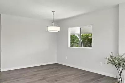  7102 San Bartolo Street #11, Carlsbad, CA 92011 - Photo 4
