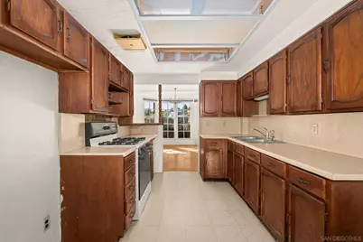  3408 Glen Dr, Spring Valley, CA 91977 - Photo 8