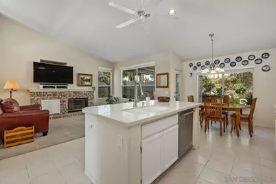  4887 Glenhollow, Oceanside, CA 92057 - Photo 14