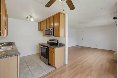  471 Ballantyne #59, El Cajon, CA 92020 - Photo 4