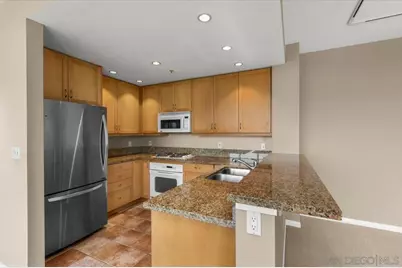  850 Beech St #808, San Diego, CA 92101 - Photo 18
