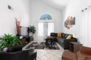 24643 Leafwood Dr, Murrieta, CA 92562 - Photo 4