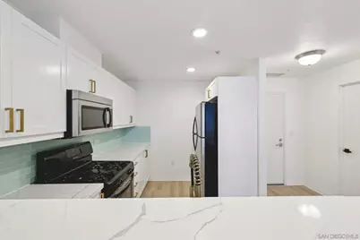  530 K St #216, San Diego, CA 92101 - Photo 10