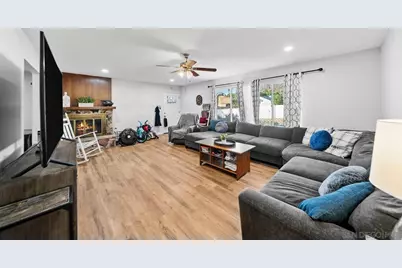  2297 1/2 Orchard Ave, El Cajon, CA 92019 - Photo 4