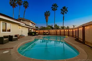 909 Donnan Pl, Vista, CA 92084 - Photo 2