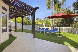 10405 White Birch Dr, San Diego, CA 92131 - Photo 32