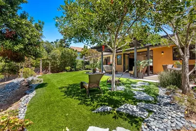  1180 Devonshire Dr, Encinitas, CA 92024 - Photo 18