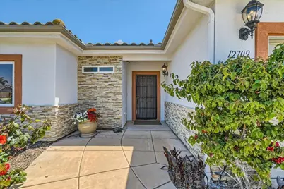  12709 Oak Knoll Rd, Poway, CA 92064 - Photo 4