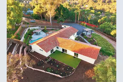  807 Poinsettia Ave, Vista, CA 92081 - Photo 1