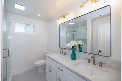  807 Poinsettia Ave, Vista, CA 92081 - Photo 26