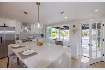  807 Poinsettia Ave, Vista, CA 92081 - Photo 14