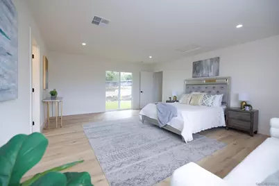  807 Poinsettia Ave, Vista, CA 92081 - Photo 20