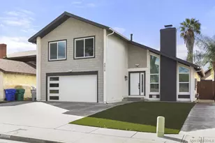 4826 Cannington Dr, San Diego, CA 92117 - Photo 2