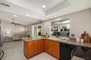 18018 Calle Estepona, San Diego, CA 92128 - Photo 8