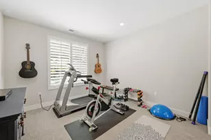 406 Glin Ct, Vista, CA 92081 - Photo 32