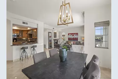  8635 Via Mallorca #D, La Jolla, CA 92037 - Photo 2