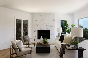 2861 Brant St, Mission Village, CA 92103 - Photo 12