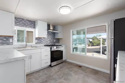  677 G St #103.5, Chula Vista, CA 91910 - Photo 8