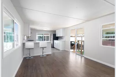 677 G St #103.5, Chula Vista, CA 91910 - Photo 4