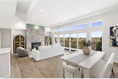  7875 Bellakaren Pl, La Jolla, CA 92037 - Photo 6
