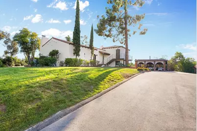  700 Wakefield Ct, El Cajon, CA 92020 - Photo 2