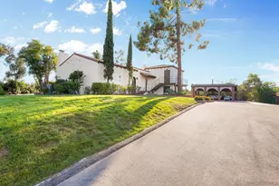 700 Wakefield Ct, El Cajon, CA 92020 - Photo 2