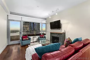 700 W E St, San Diego, CA 92101 - Photo 6