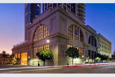  700 W E Street #2802, San Diego, CA 92101 - Photo 36