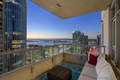  700 W E Street #2802, San Diego, CA 92101 - Photo 10