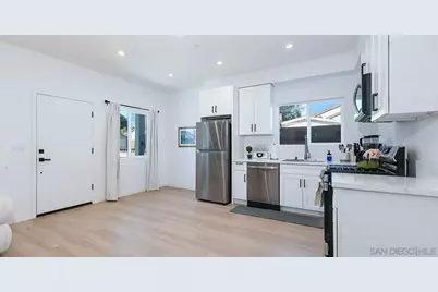  278 N 11th Avenue, Upland, CA 88888 - Photo 10