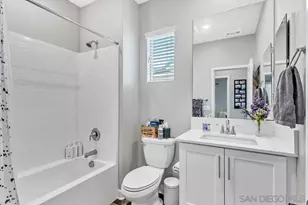 21512 Harmony Village Dr, Escondido, CA 92029 - Photo 38