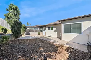 4758 Westridge Dr, Oceanside, CA 92056 - Photo 14