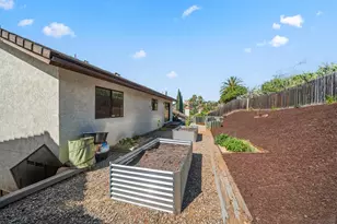 2041 Woodland Glen, Escondido, CA 92027 - Photo 18