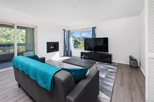 10425 Caminito Cuervo, San Diego, CA 92108 - Photo 2