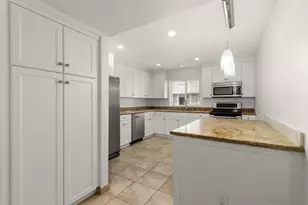 4028 Mahaila Ave, San Diego, CA 92122 - Photo 10