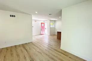 7462 Hanford Pl, San Diego, CA 92111 - Photo 6