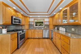 4540 E Talmadge Dr, San Diego, CA 92116 - Photo 10