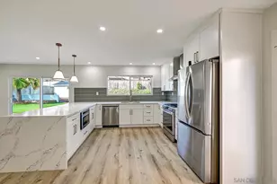 2802 Cowley Way, San Diego, CA 92110 - Photo 8