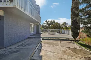 584 E Bobier, Vista, CA 92084 - Photo 8