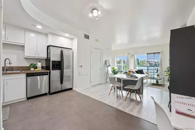  550 15th St #607, San Diego, CA 92101 - Photo 2