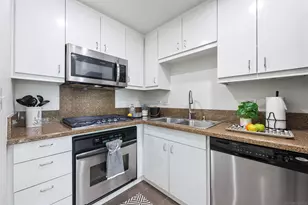 550 15th St, San Diego, CA 92101 - Photo 6