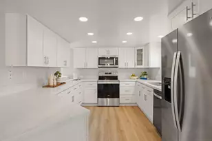 4216 Esperanza Way, Oceanside, CA 92056 - Photo 8